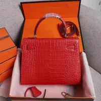 $98.00 USD Hermes AAA Quality Handbags For Women #1401409