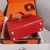 $98.00 USD Hermes AAA Quality Handbags For Women #1401409