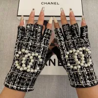 $48.00 USD Chanel Gloves For Women #1401410