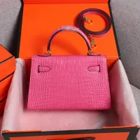 $92.00 USD Hermes AAA Quality Handbags For Women #1401414