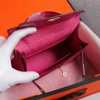 $92.00 USD Hermes AAA Quality Handbags For Women #1401414