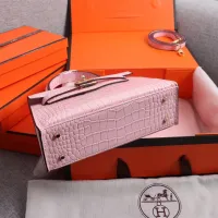 $92.00 USD Hermes AAA Quality Handbags For Women #1401416