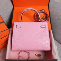 $98.00 USD Hermes AAA Quality Handbags For Women #1401417