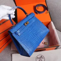 $98.00 USD Hermes AAA Quality Handbags For Women #1401419