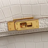 $92.00 USD Hermes AAA Quality Handbags For Women #1401422