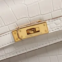 $98.00 USD Hermes AAA Quality Handbags For Women #1401423