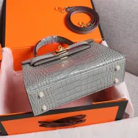$92.00 USD Hermes AAA Quality Handbags For Women #1401425