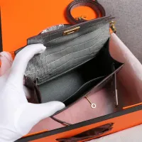 $92.00 USD Hermes AAA Quality Handbags For Women #1401425