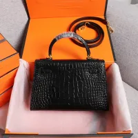 $92.00 USD Hermes AAA Quality Handbags For Women #1401430
