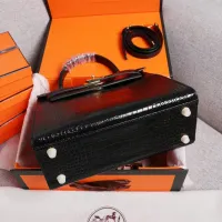 $98.00 USD Hermes AAA Quality Handbags For Women #1401435
