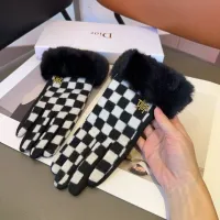 $38.00 USD Christian Dior Gloves For Women #1401904