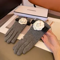 $38.00 USD Chanel Gloves For Women #1401905