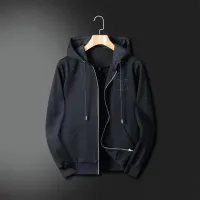 $92.00 USD Louis Vuitton LV Tracksuits Long Sleeved For Men #1402728