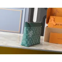 $45.00 USD Louis Vuitton LV Toilet Pouches #1402814