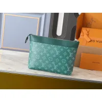 $45.00 USD Louis Vuitton LV Toilet Pouches #1402814