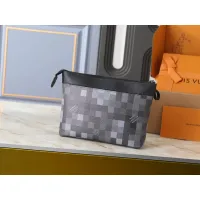 $45.00 USD Louis Vuitton LV Toilet Pouches #1402845