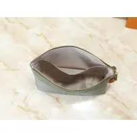 $45.00 USD Louis Vuitton LV Toilet Pouches #1402846