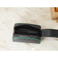 $48.00 USD Louis Vuitton LV Cosmetic Pouches #1402856