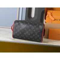 $48.00 USD Louis Vuitton LV Cosmetic Pouches #1402857