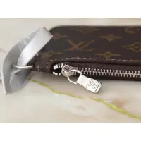 $52.00 USD Louis Vuitton Messenger Bags For Women #1402864