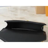 $52.00 USD Louis Vuitton Messenger Bags For Women #1402868