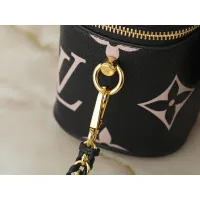$56.00 USD Louis Vuitton Messenger Bags For Women #1402874