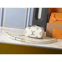$56.00 USD Louis Vuitton Messenger Bags For Women #1402876