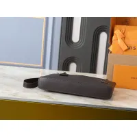 $48.00 USD Louis Vuitton LV Daily Pouches For Men #1402892