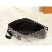 $48.00 USD Louis Vuitton LV Daily Pouches For Men #1402892