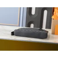 $48.00 USD Louis Vuitton LV Daily Pouches For Men #1402896