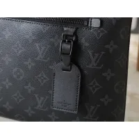 $48.00 USD Louis Vuitton LV Daily Pouches For Men #1402897
