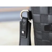 $48.00 USD Louis Vuitton LV Daily Pouches For Men #1402899