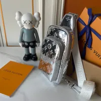 $68.00 USD Louis Vuitton AAA Man Messenger Bags #1403181