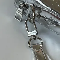 $72.00 USD Louis Vuitton AAA Quality Messenger Bags For Women #1403206