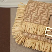 $112.00 USD Fendi AAA Quality Shoulder Bags For Women #1403367