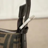 $72.00 USD Fendi AAA Quality Shoulder Bags For Women #1403375