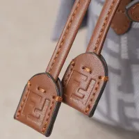 $96.00 USD Fendi AAA Quality Shoulder Bags For Women #1403391