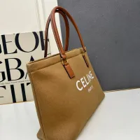 $96.00 USD Celine AAA Quality Handbags For Women #1404199