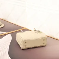 $85.00 USD Christian Dior AAA Quality Handbags For Women #1404233