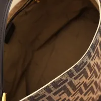 $88.00 USD Fendi AAA Quality Shoulder Bags For Women #1404282