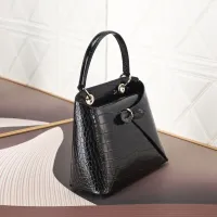 $102.00 USD Christian Dior AAA Quality Handbags For Women #1404578