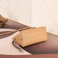 $105.00 USD Fendi AAA Quality Handbags For Women #1404663