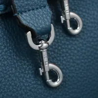 $102.00 USD Fendi AAA Quality Handbags For Women #1404673