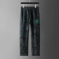 $88.00 USD Louis Vuitton LV Tracksuits Long Sleeved For Men #1404713