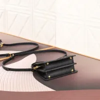 $125.00 USD Fendi AAA Quality Messenger Bags For Women #1404720