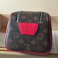 $102.00 USD Louis Vuitton AAA Quality Cosmetic Pouches #1404790