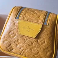 $140.00 USD Louis Vuitton AAA Quality Cosmetic Pouches #1404792