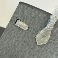 $115.00 USD Hermes AAA Quality Handbags For Women #1405197