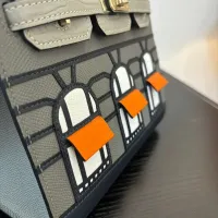 $115.00 USD Hermes AAA Quality Handbags For Women #1405197