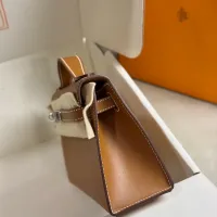 $88.00 USD Hermes AAA Quality Handbags For Women #1405347